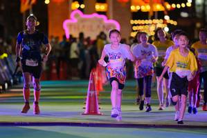 BIB: 10025
                            <button type="button" onclick="openModal(21770470)" class="btn btn-primary btn-sm float-right btn-popup" data-toggle="modal" data-target=".modal-high-quality">
                        <i class="fas fa-shopping-cart"></i> Add to Cart
                    </button>
                                            <button type="button" onclick="isThisMe(21770470, true)" class="btn btn-success btn-sm float-right btn-popup btn-isme hidden" data-toggle="tooltip" data-placement="bottom" title="นี่คือรูปของคุณใช่ไหม คลิกที่นี่เพื่อเอาเข้าอัลบั้ม">
                        <i class="fas fa-plus"></i> Add to album
                    </button>
                    <button type="button" onclick="isThisMe(21770470, false)" class="btn btn-warning btn-sm float-right btn-popup btn-isnotme hidden">
                        <i class="fas fa-ban"></i> Remove from album
                    </button>